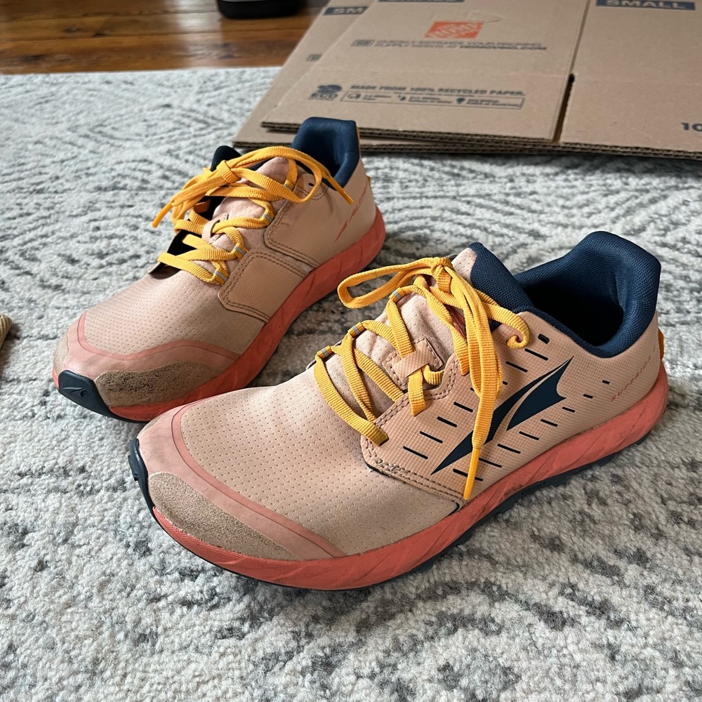 ALTRA Superior 5 trail runners